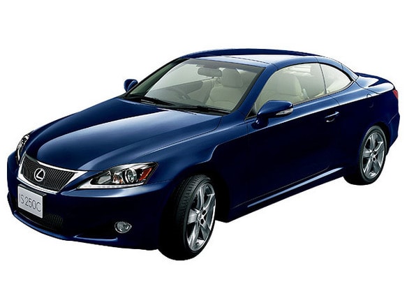 ワンランク上のLEXUS ISコンバーチブル体験、特別な車を特別な価値で。